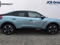 Used Citroën C4 Shine 128 HP (94 kW) 2022 Blue Hatchback