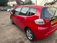 Used Honda Jazz ES 100 HP (73 kW) 2009 Red Hatchback