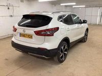 Used Nissan Qashqai S 110 HP (80 kW) 2017 White SUV