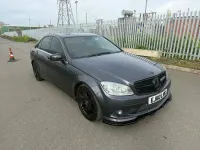 Usado Mercedes C180 156 HP (114 kW) 2010 Cinzento Sedan