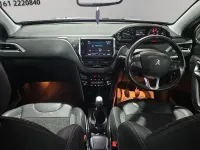 Usado Peugeot 2008 Allure 2018 Cinzento SUV