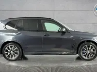 Usado BMW X5 M Sport 335 CV (246 kW) 2022 Gris SUV