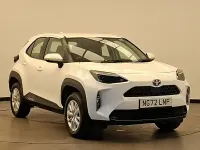 Used Toyota Yaris Hybrid 116 HP (85 kW) 2023 White Estate
