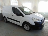 Used Citroën Berlingo 90 HP (66 kW) 2016 White MPV