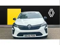 Used Renault Clio V Evolution 140 HP (102 kW) 2024 White Hatchback