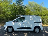 Used Vauxhall Combo Sportive 100 HP (73 kW) 2020 White MPV