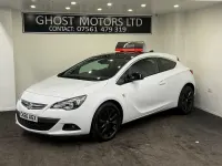 Used Vauxhall Astra GTC SRi 2016 White Hatchback