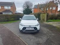 Used Hyundai i20 Active 2016 White Hatchback