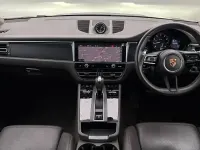 Used Porsche Macan 265 HP (194 kW) 2021 Gentian blue metallic SUV