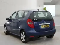 Begagnad Mercedes A150 Avantgarde 95 HK (69 kW) 2008 Blå Halvkombi