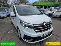 Begagnad Renault Trafic 148 HK (108 kW) 2022 Vit Minibuss