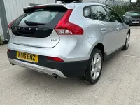 Usado Volvo V40 190 CV (139 kW) 2015 Utilitario