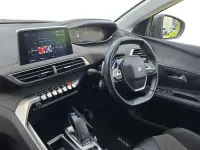 Used Peugeot 3008 Allure 131 HP (96 kW) 2019 Grey SUV