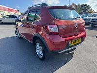 Used Dacia Sandero Lauréate 2014 Red Hatchback