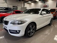 Used BMW 218 Sport Line 136 HP (100 kW) 2016 White Coupe