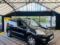 Używany Citroën Berlingo XTR 100 KM (73 kW) 2016 Czarny Minivan