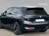 Usado BMW iX M Sport 239 kW (326 HP) 2022 Preto SUV