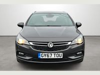 Used Vauxhall Astra SRi 134 HP (98 kW) 2017 Grey Estate