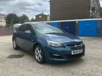 Used Vauxhall Astra 115 HP (84 kW) 2013 Blue Hatchback