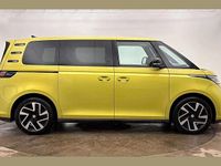 Used VW ID. Buzz Pro 147 kW (200 HP) 2023 Yellow MPV