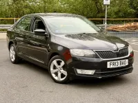 Begagnad Skoda Rapid Elegance 2014 Svart Halvkombi