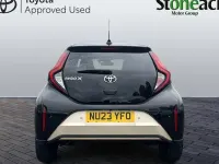 Used Toyota Aygo X Edition 72 HP (52 kW) 2023 Beige SUV
