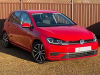 Used VW Golf VII SE 110 HP (80 kW) 2018 Red Hatchback