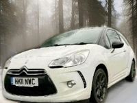 Used Citroën DS3 120 HP (88 kW) 2011 White Hatchback