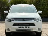 Used Mitsubishi Outlander P-HEV 2014 White Estate