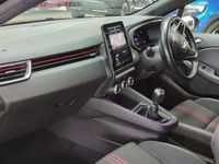 Used Renault Clio V RS Line 90 HP (66 kW) 2022 Black Hatchback