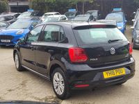 Used VW Polo SE 88 HP (64 kW) 2016 Black Hatchback