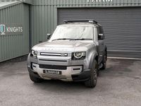 Używany Land Rover Defender S 250 KM (183 kW) 2022 Szary SUV