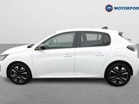 Used Peugeot 208 Allure 101 HP (74 kW) 2024 White Hatchback