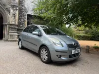 Used Toyota Yaris 85 HP (62 kW) 2007 Silver Hatchback