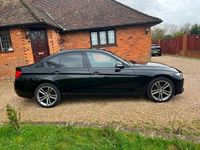 Used BMW 318 Sport Line 2015 Black Sedan