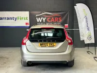 Używany Volvo V60 Business Edition 150 KM (110 kW) 2015 Złoty Kombi