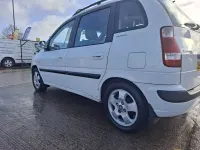Used Hyundai Matrix 102 HP (75 kW) 2007 White MPV
