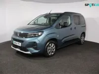 Begagnad Vauxhall Combo Ultimate 100 kW (136 HK) 2024 Blå Minibuss
