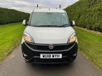 Used Fiat Doblò 95 HP (69 kW) 2018 White MPV