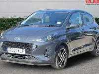 Used Hyundai i10 Premium 67 HP (49 kW) 2023 Hatchback