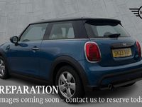 Used Mini Cooper Classic 134 HP (98 kW) 2023 Blue Hatchback
