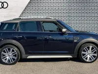 Used Mini Cooper Countryman Exclusive 136 HP (100 kW) 2022 Blue/black SUV