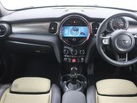 Second-hand Mini Cooper S Hatch 176 CP (129 kW) 2022 Verde Hatchback