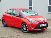 Used Toyota Yaris 107 HP (78 kW) 2019 Red Hatchback