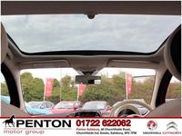 used Fiat 500 1.2 Lounge Euro 6 (s/s) 3dr LOW MILEAGE FULL HISTORY Hatchback