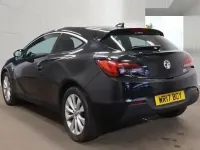 Second-hand Vauxhall Astra GTC SRi 136 CP (100 kW) 2017 Negru Hatchback