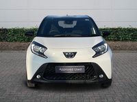 Used Toyota Aygo X 72 HP (52 kW) 2024 White SUV