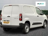 Used Citroën Berlingo 101 HP (74 kW) 2024 White MPV