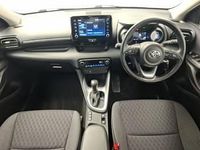 Used Toyota Yaris Hybrid Design 116 HP (85 kW) 2023 Blue Hatchback