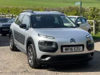 Używany Citroën C4 Cactus Feel 2016 Srebrny Hatchback